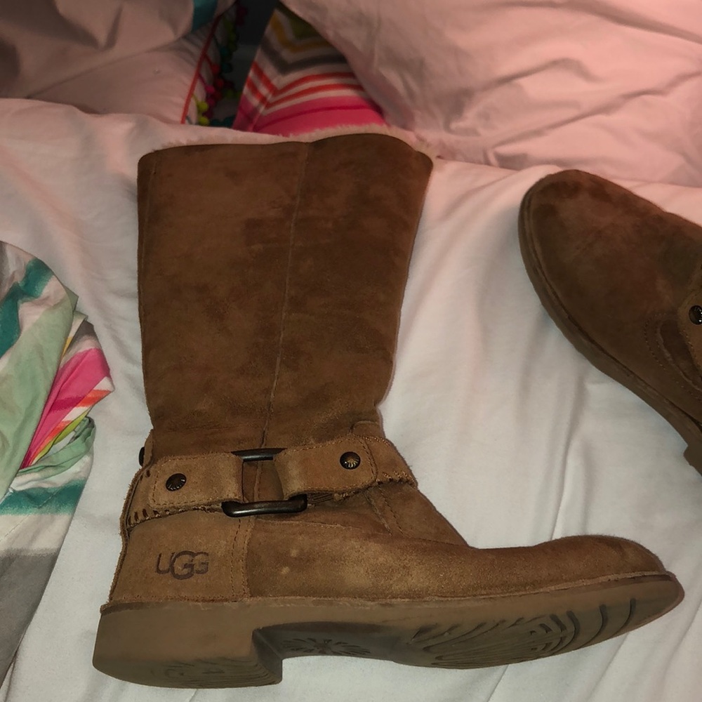 GOOD CONDITION UGG BOOTS